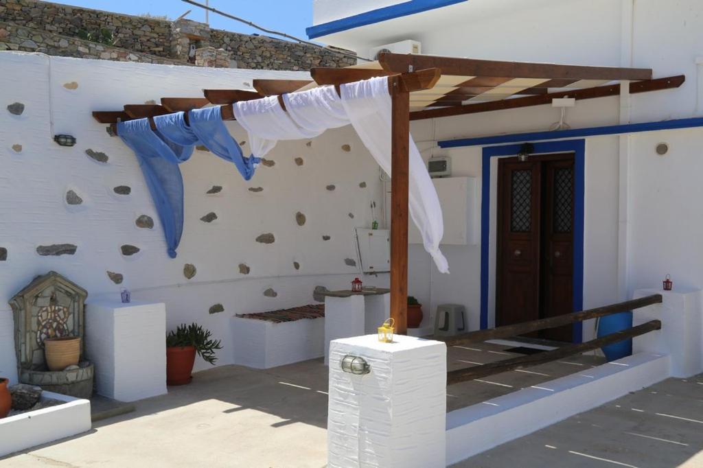 Ano Syros Vibes Apartment Екстериор снимка