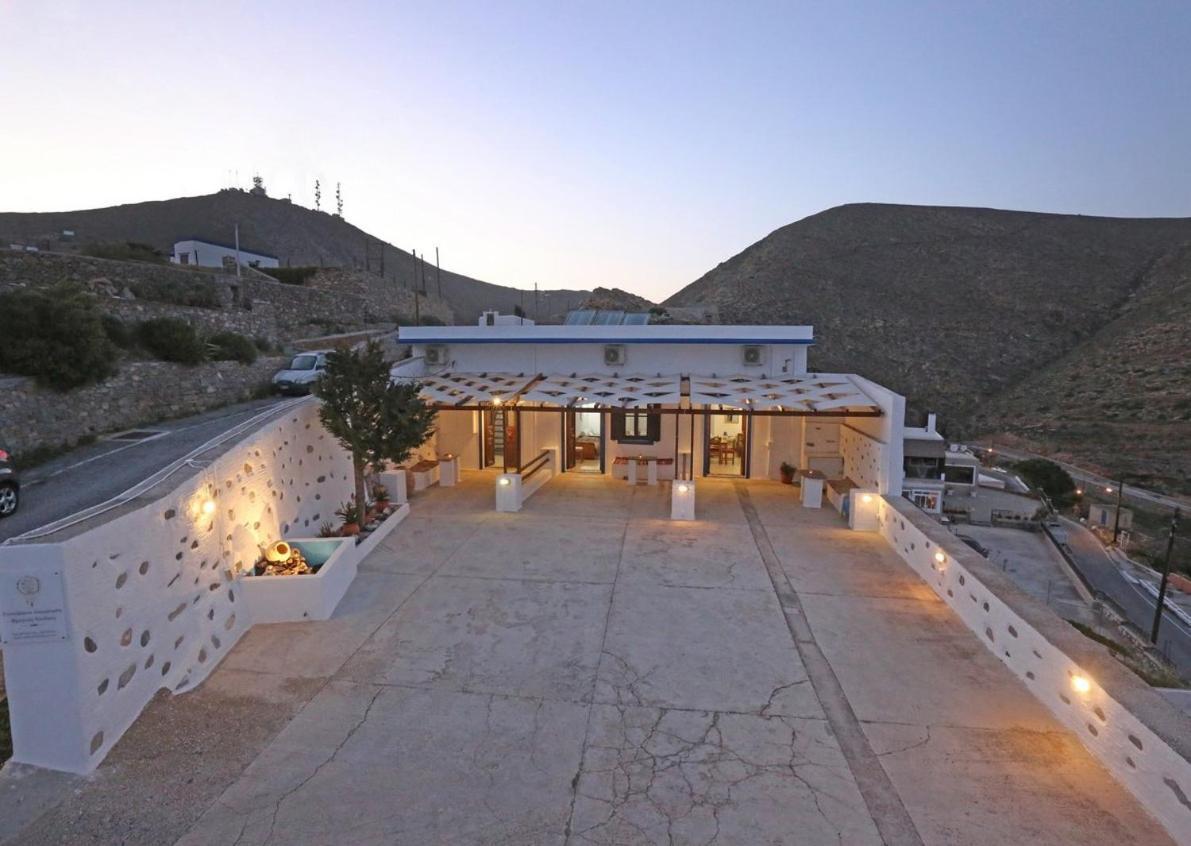 Ano Syros Vibes Apartment Екстериор снимка