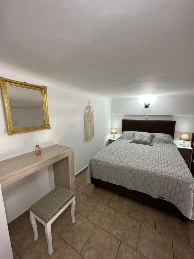 Ano Syros Vibes Apartment Екстериор снимка